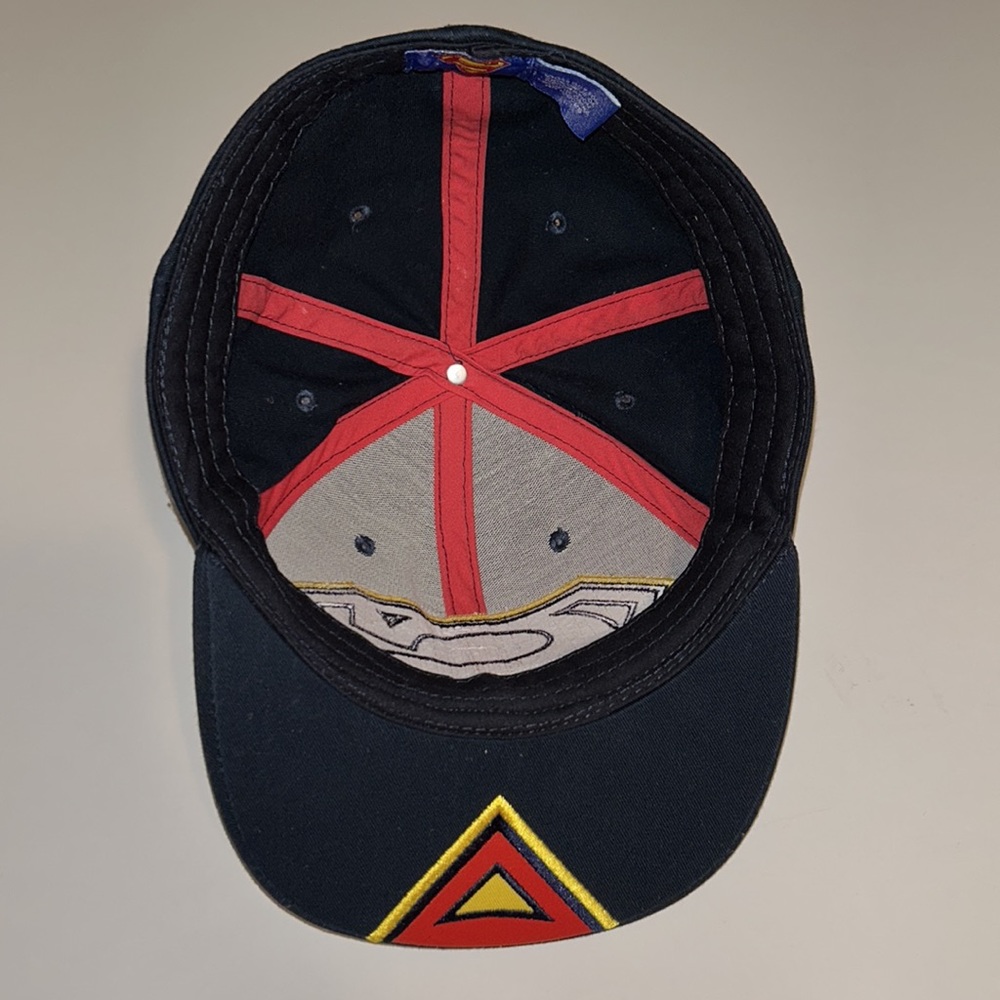 Superman red yellow blue hat - Picture 4 of 5